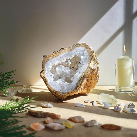 Small Rock Crystal – Quartz Geode 1 pc.